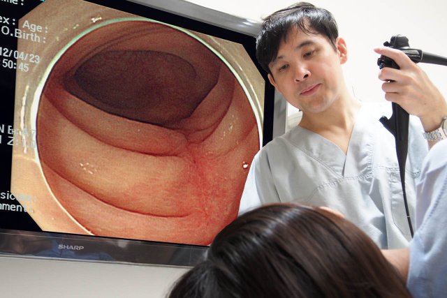 横浜の胃腸科【ららぽーと横浜クリニック】は内視鏡による検査はつらくない・痛くない