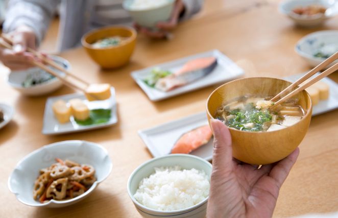 規則正しい食事